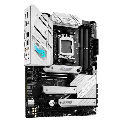Detalle antenas WiFi y ranuras PCIe